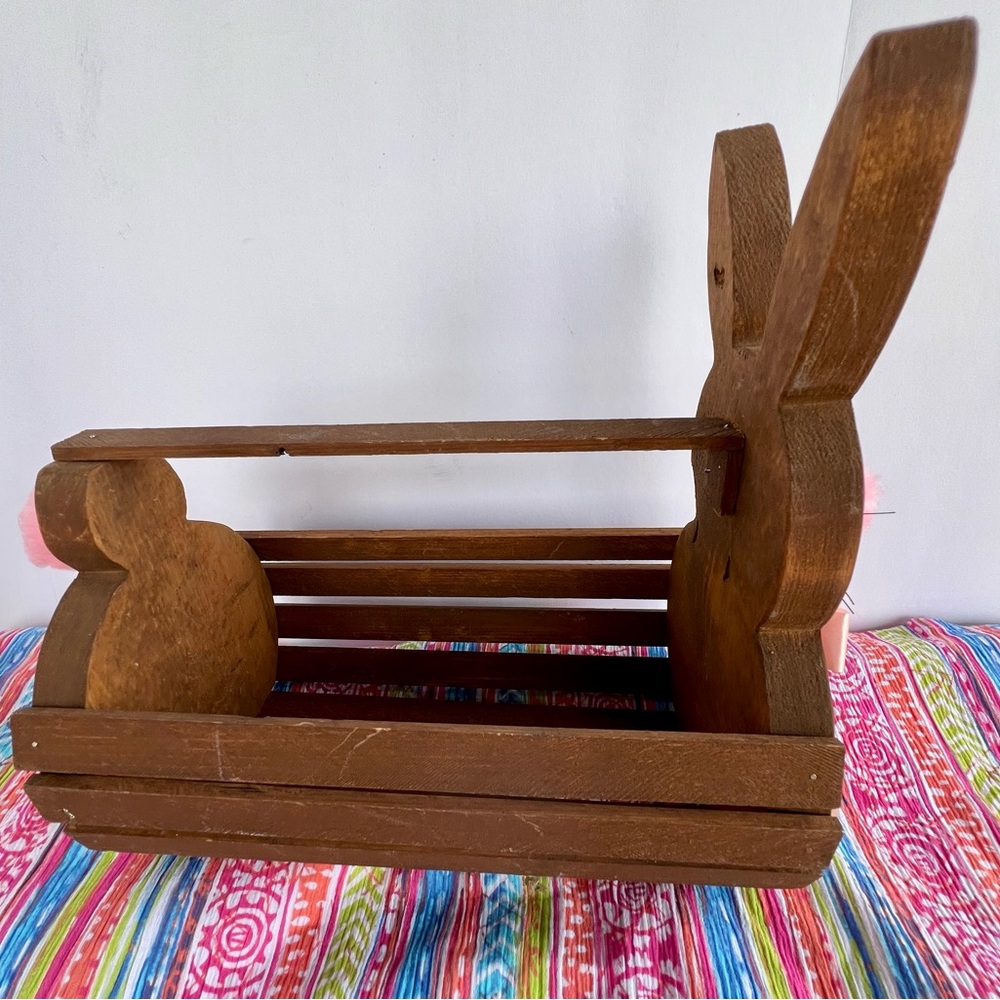 RUSTIC WOODEN BUNNY BASKET HANDCRAFTED - Picture 4 of 6